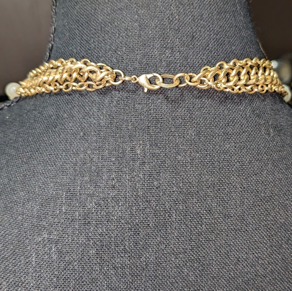 Triple stand vintage blue & white frosted gold tone necklace 18" - Picture 3 of 11